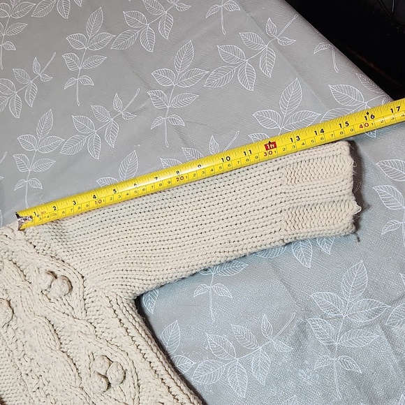 Children's Knitted Sweater - Picture 4 of 11